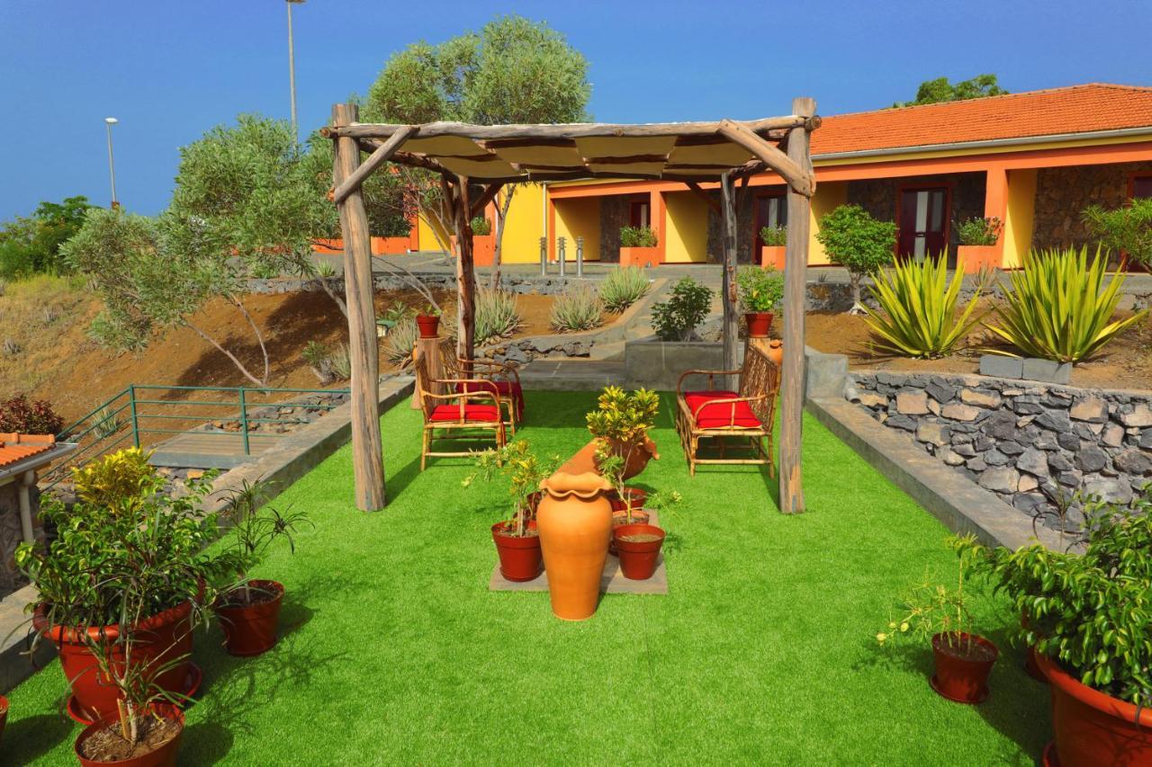 Casas Do Sol Hotel Sao Filipe Exterior photo